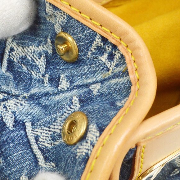 Authenticity Guarantee LOUIS VUITTON PLEATY HANDBAG PURSE INDIGO MONOGRAM DENIM - Picture 11 of 11